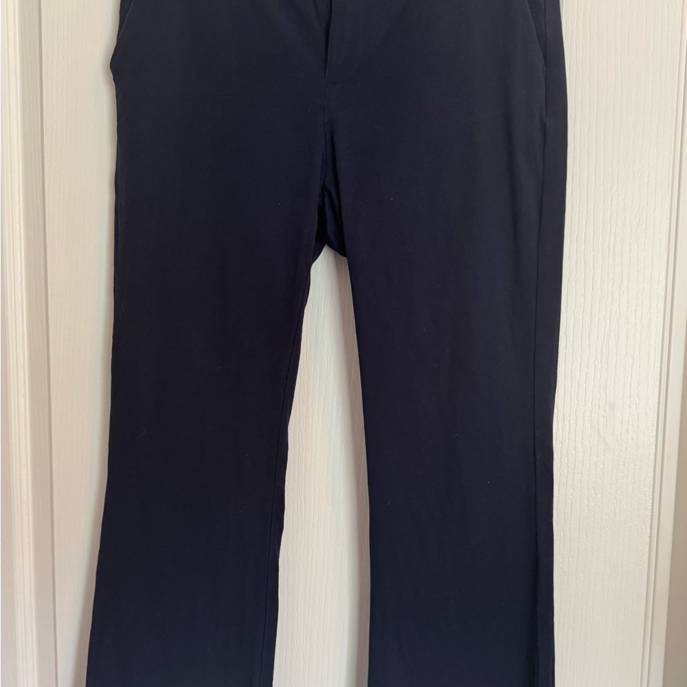 Gap High Rise Kick Fit Pant - Picture 5 of 9
